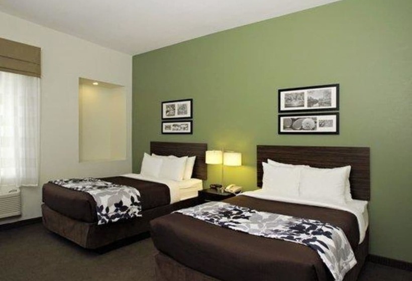 ２ダブルベッドのスタンダードルーム, Sleep Inn And Suites Downtown Inner Harbor