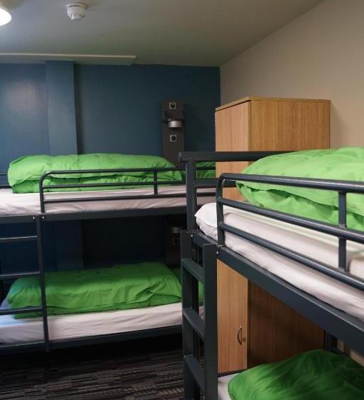 Четырехместный Номер Стандарт, Yha Cambridge