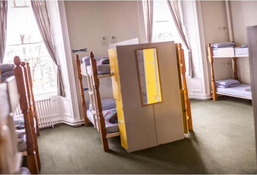 Кровать в Общей Комнате, Castle Rock Hostel   Adults Only