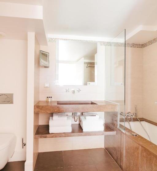 デラックススイート, Sonder L Edmond Parc Monceau