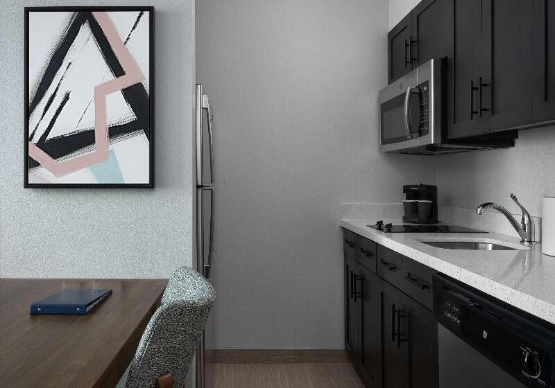 Люкс Повышенной Комфортности, La Quinta By Wyndham Hillsboro