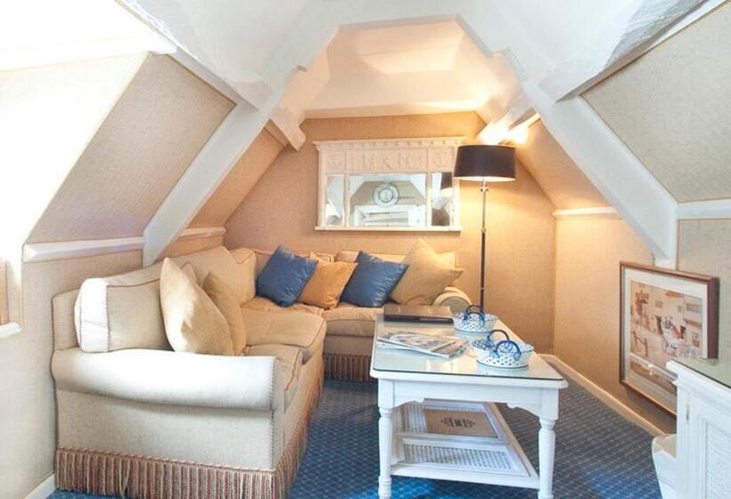 Люкс, The Acorn Inn