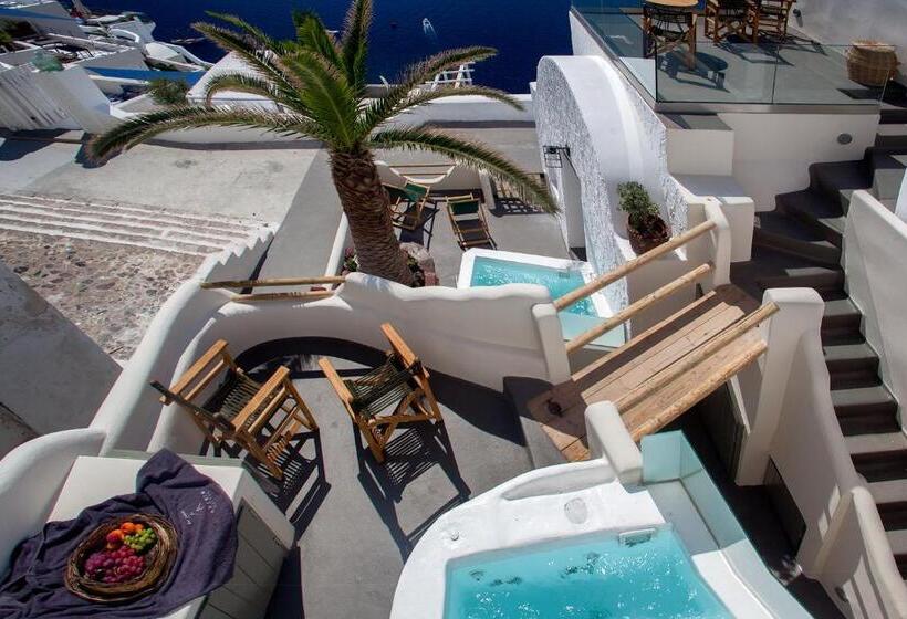 Superior suite with view, Aperto Suites  Adults Only