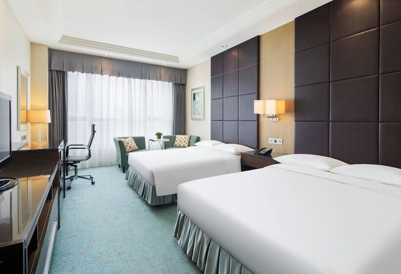 Номер Executive, Courtyard By Marriott Kunshan