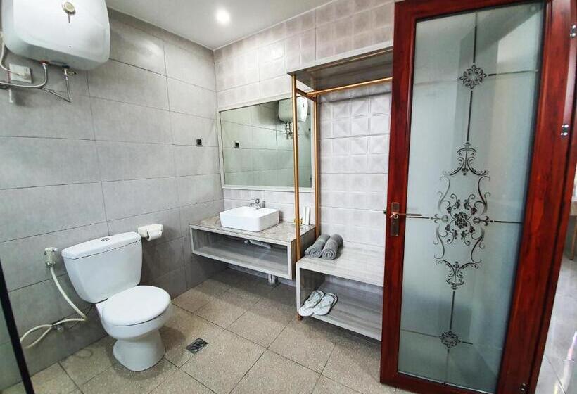 Трехместный Президентский, Sanur Agung Suite