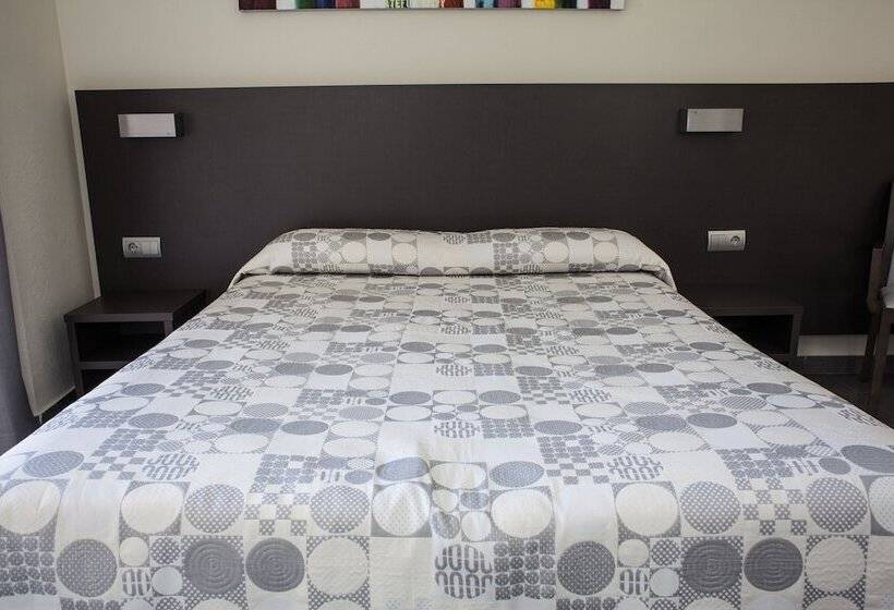 Standard Kolmen Hengen Huone, Valhotel Residencia Tiempo Libre El Puig
