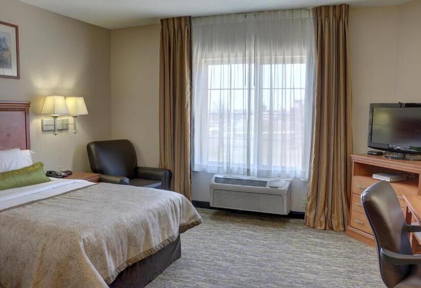Студия Стандарт, Candlewood Suites Texarkana, An Ihg