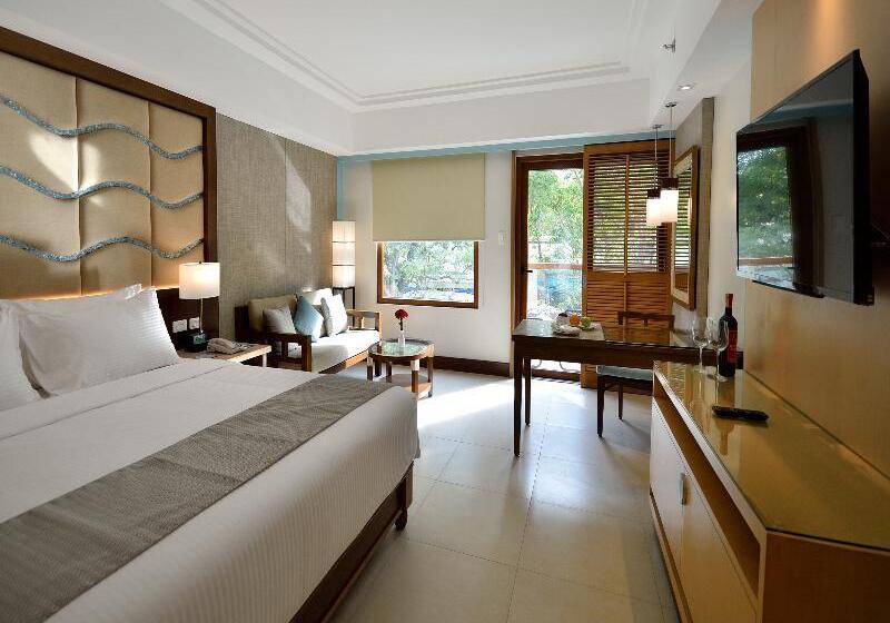 디럭스 룸, Henann Resort Alona Beach