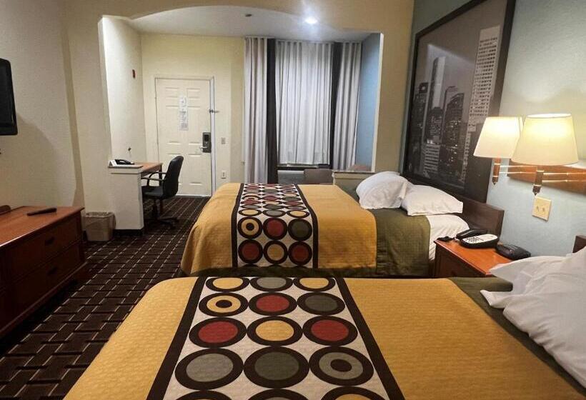 Студия Стандарт, Super 8 By Wyndham Stafford Sugarland Area