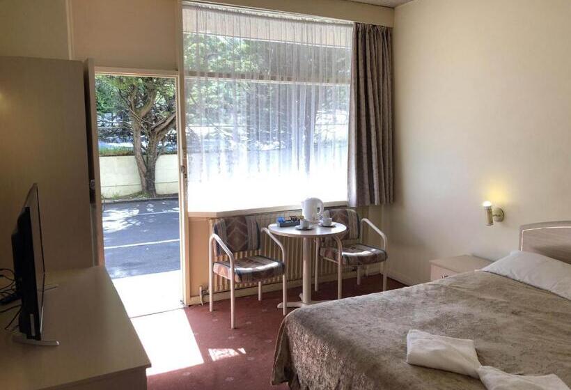 Номер Стандартный Кровать Куин, The Clarendon Motel Katoomba
