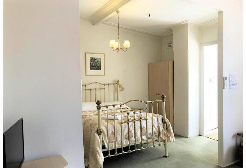 Номер Стандарт, The Clarendon Motel Katoomba
