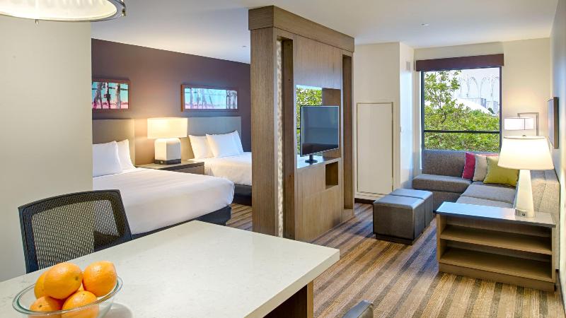 اتاق استاندارد برای معلولان, High Peaks Resort
