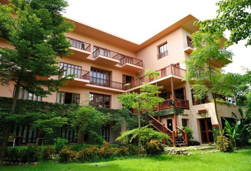 스탠다드 발코니 룸, Riverhouse Resort