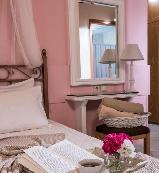 Семейные Апартаменты 3 Спальни, Socrates Hotel Malia Beach