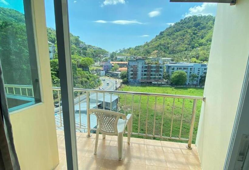 디럭스 룸, Sm Patong Resort