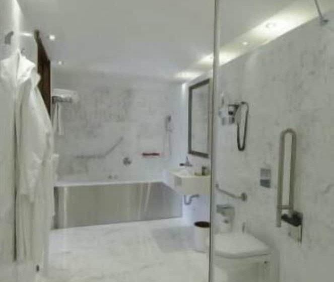 Номер Superior, The Library Hotel Wellness Retreat