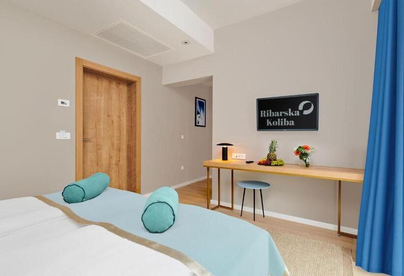 Номер Стандарт с Балконом, Ribarska Koliba Resort
