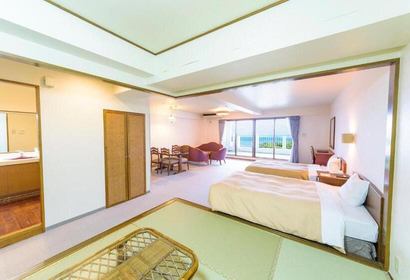 Номер Стандарт Боковой Вид на Море, Kanehide Onna Marine View Palace