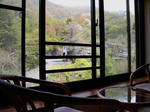 Deluxe room with river view, Takaragawa Onsen Ousenkaku