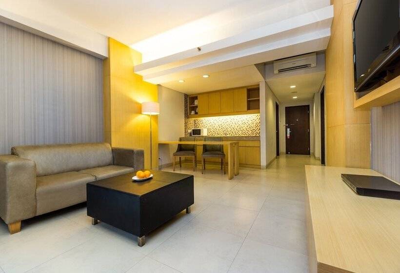 Президентский Люкс, Quest Hotel Kuta By Aston