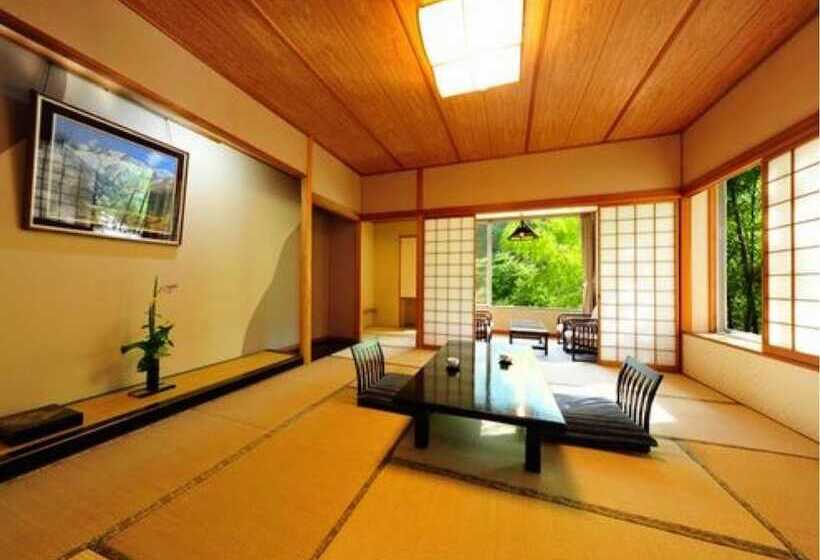 디럭스 룸, Ryokan Tanigawa