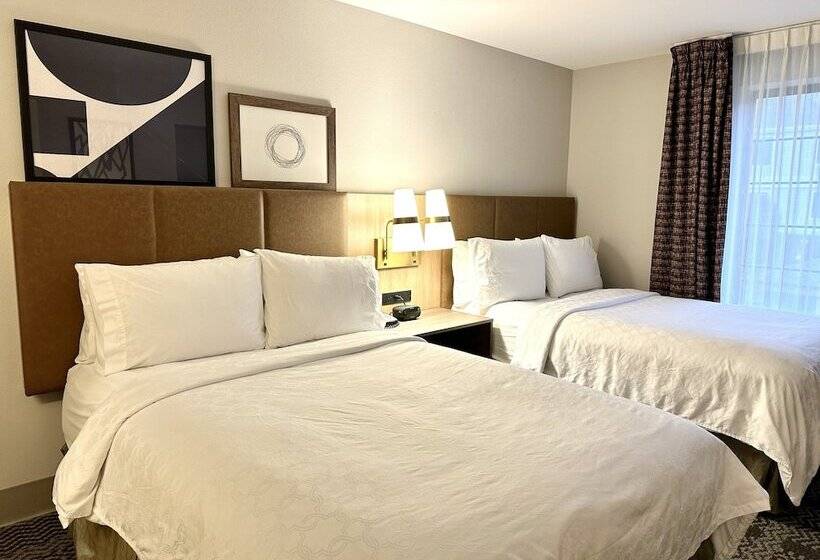 Люкс 2 Спальни, Staybridge Suites Milwaukee West Oconomowoc, An Ihg