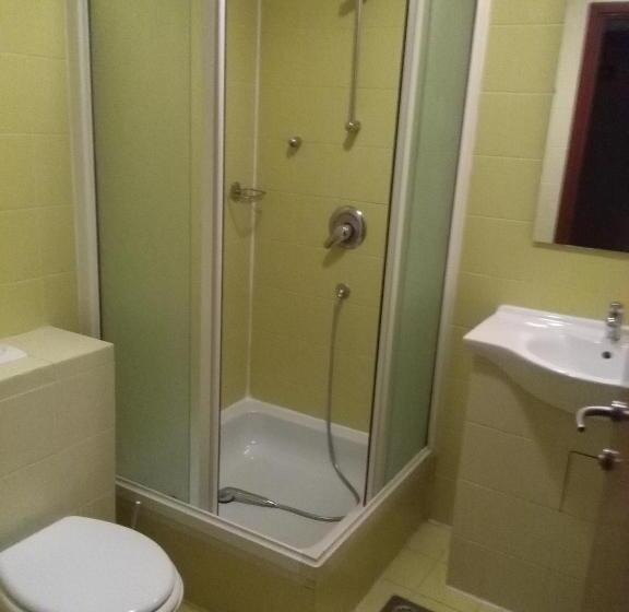 اتاق استاندارد, Hi Hostel Rijeka