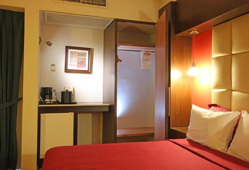 ジュニアスイート, Colon Plaza Business Class