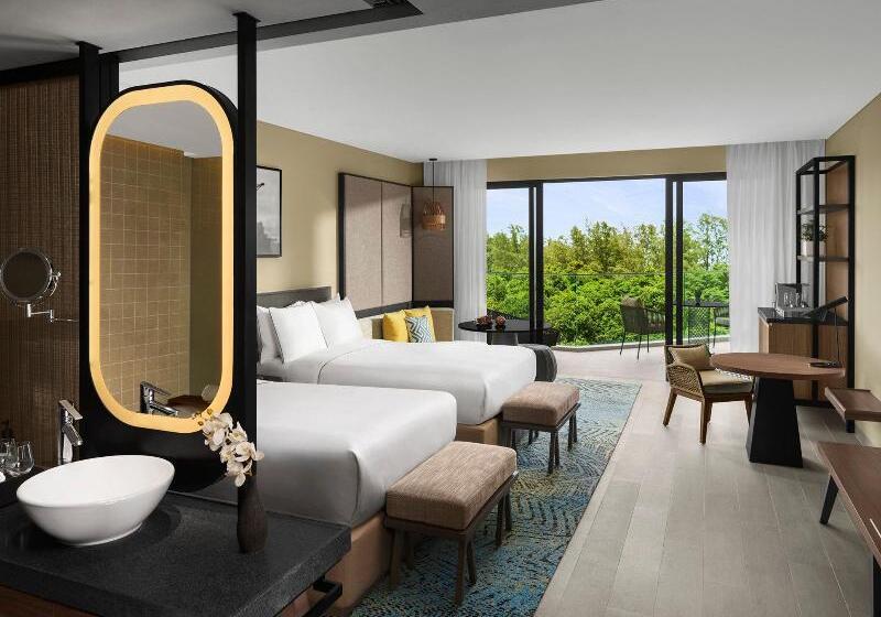 اتاق لوکس با چشم‌انداز دریا, Nikko Guam