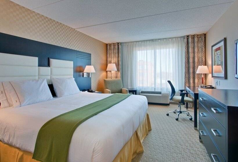 스위트, Holiday Inn Express & Suites Ottawa West   Nepean, An Ihg