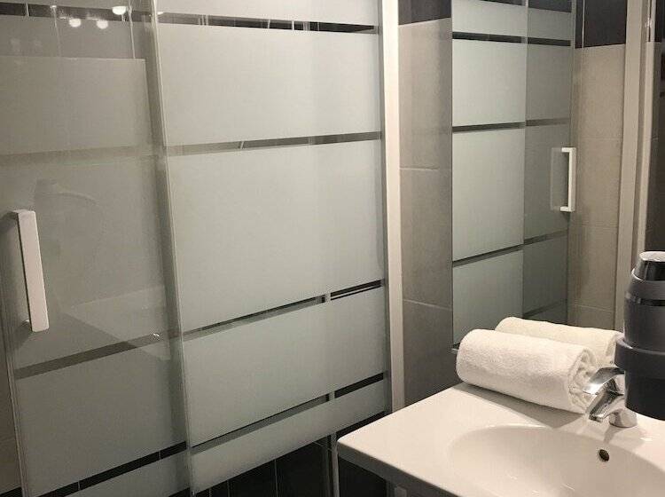 Номер Стандарт, Comfort Hotel Dijon Sud   21600 Longvic
