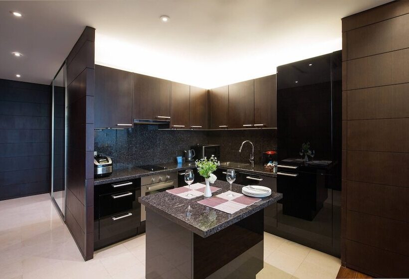 Президентский Люкс, Marriott Executive Apartment Seoul