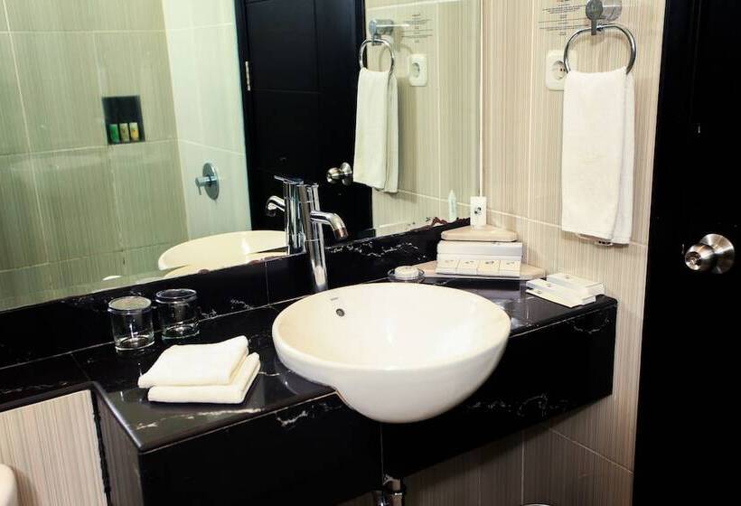 سوییت اجرایی, Swiss Belhotel Kendari