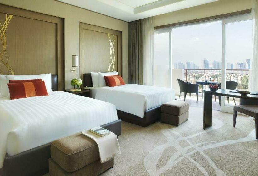 Номер Deluxe с Балконом, Anantara Eastern Mangroves Abu Dhabi