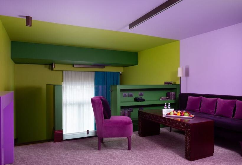 اتاق دوبلکس, Domina St. Petersburg