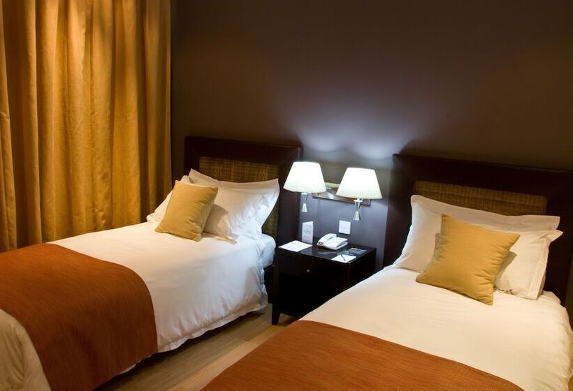 اتاق استاندارد با چشم‌انداز کوهستان, Protea Hotel By Marriott Chipata