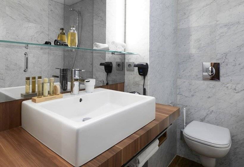 Номер Deluxe, Living Hotel Düsseldorf