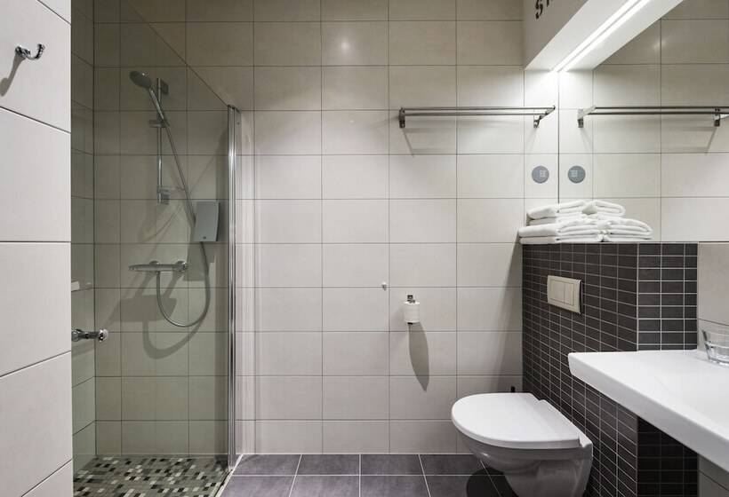 اتاق سوپریور, Comfort Hotel LT – Rock ‘n’ Roll Hotel Vilnius