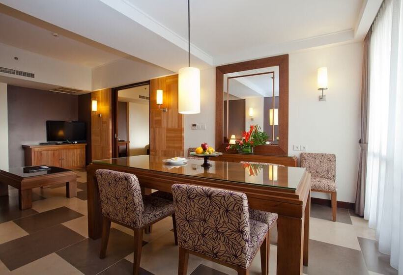 스위트, Sun Island Hotel & Spa Kuta
