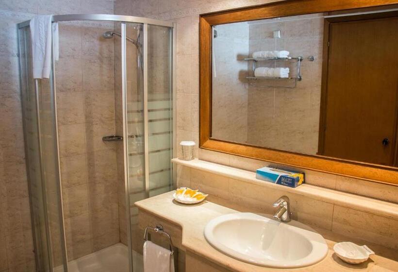 سوییت با استخر, Aegean Melathron Thalasso Spa