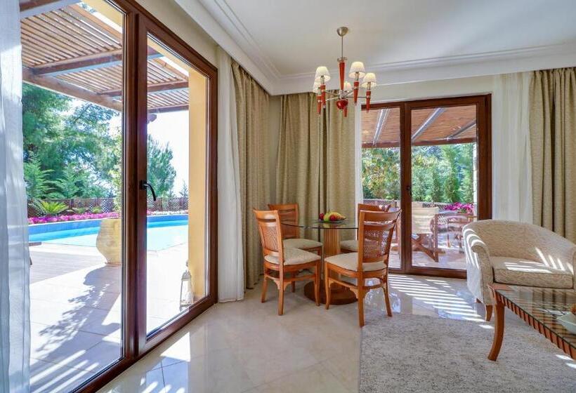 سوئیت پرزیدنت, Aegean Melathron Thalasso Spa