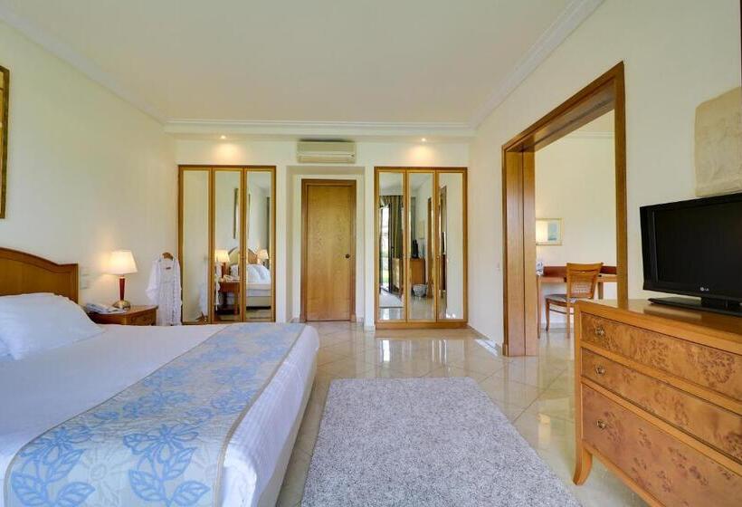 سوییت با چشم‌انداز دریا, Aegean Melathron Thalasso Spa