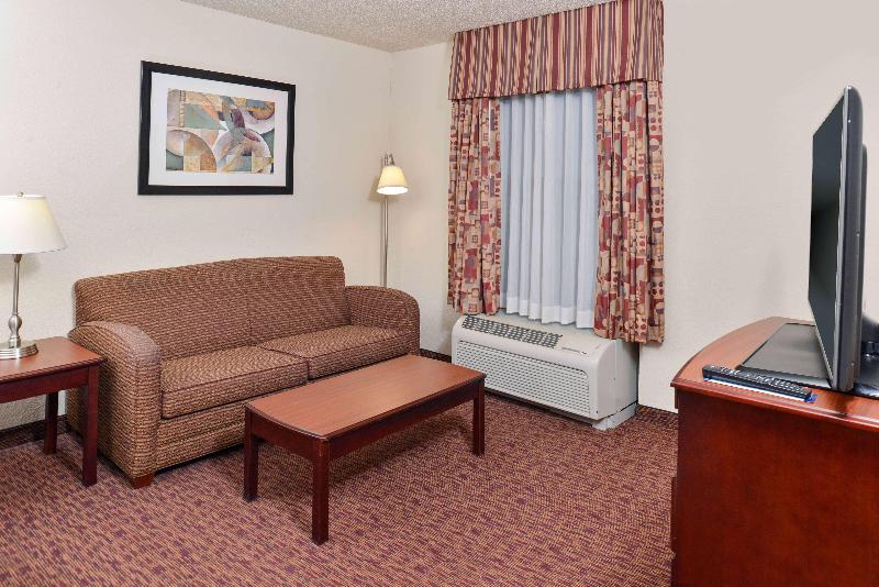 Люкс Кровать Кинг, Hampton Inn & Suites Muncie