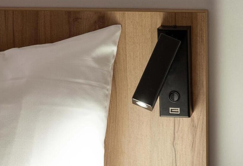 4인용 스탠다드 룸, B&b Hotel Antibes Juan Les Pins