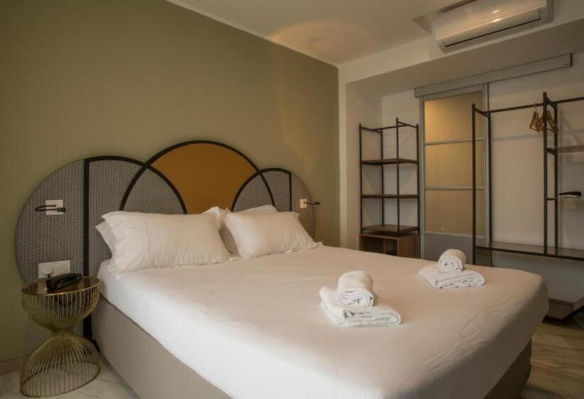 Номер Стандарт с Террасой, La Pietra Restaurant & Spa