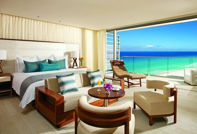 סוויטת ג'וניור מיטת קינג, Secrets The Vine Cancun   All Inclusive Adults Only