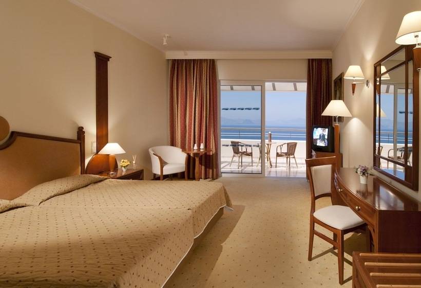 Полулюкс Боковой Вид на Море, Kipriotis Panorama Hotel & Suites