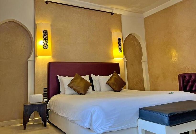 Delüks Süit, Riad Pourpre Medina