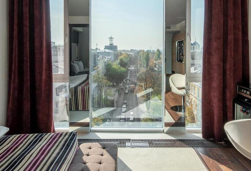 프리미엄 룸, 11 Mirrors Design