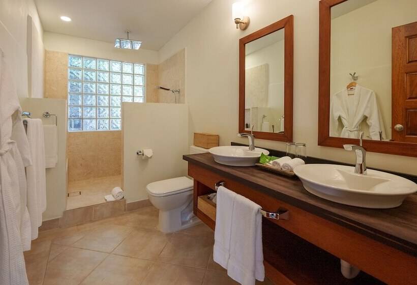 마스터 스위트, Ka Ana Resort & Spa